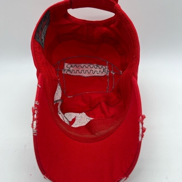 PITBULL WOMENS RED BALL CAP WITH FOOTBALL EMBROIDERY - Picture 6 of 8